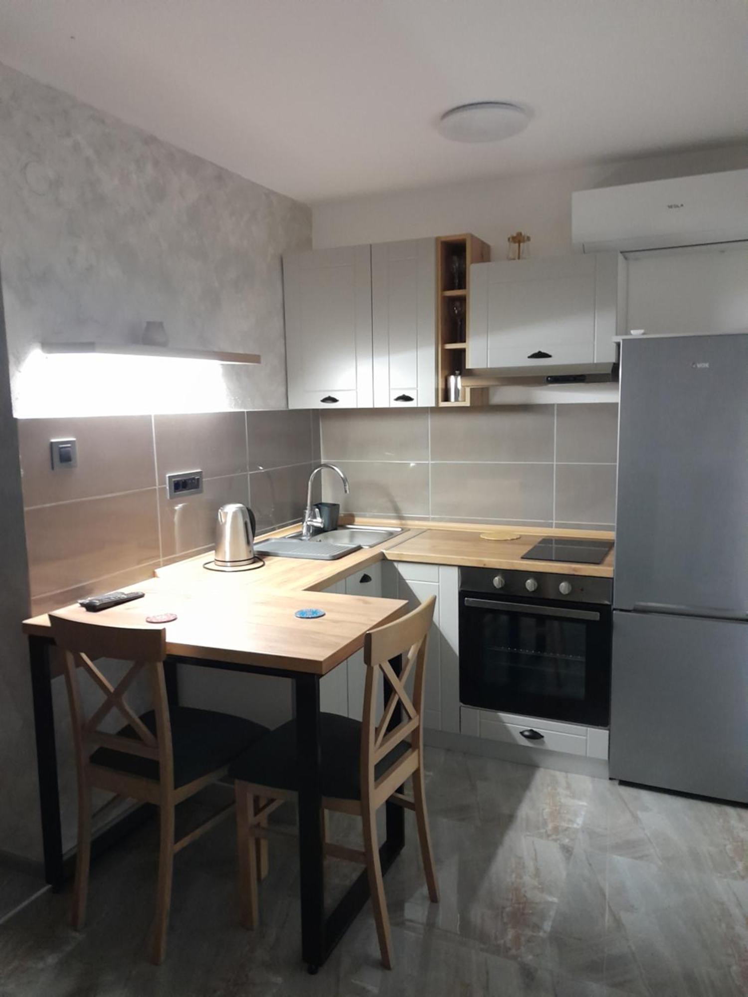 Apartament Nemanjina Centar Pančevo Zewnętrze zdjęcie