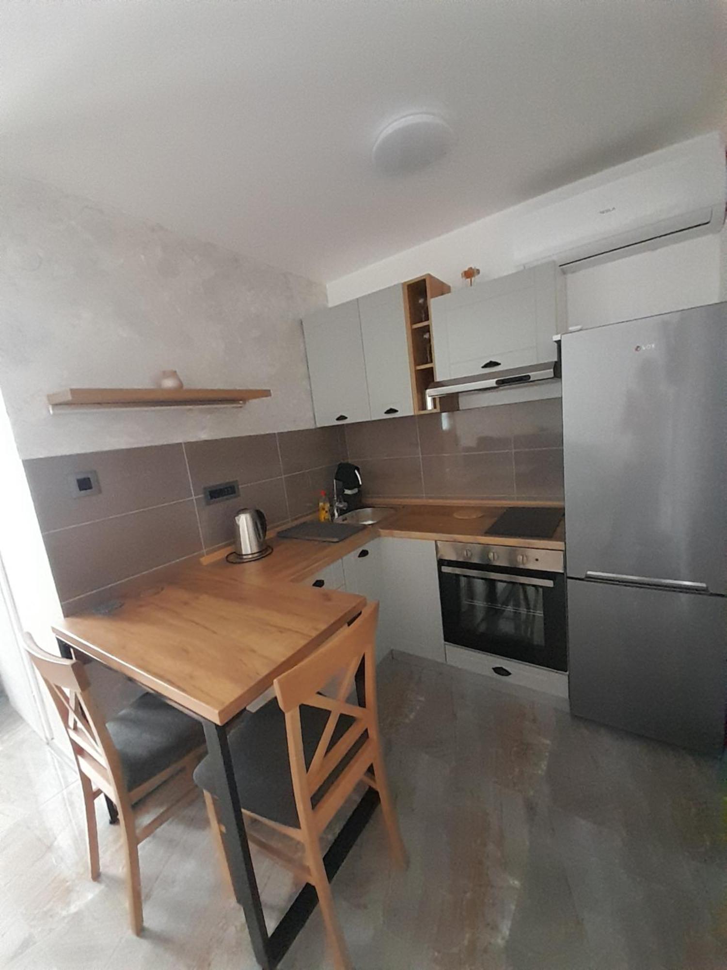 Apartament Nemanjina Centar Pančevo Zewnętrze zdjęcie