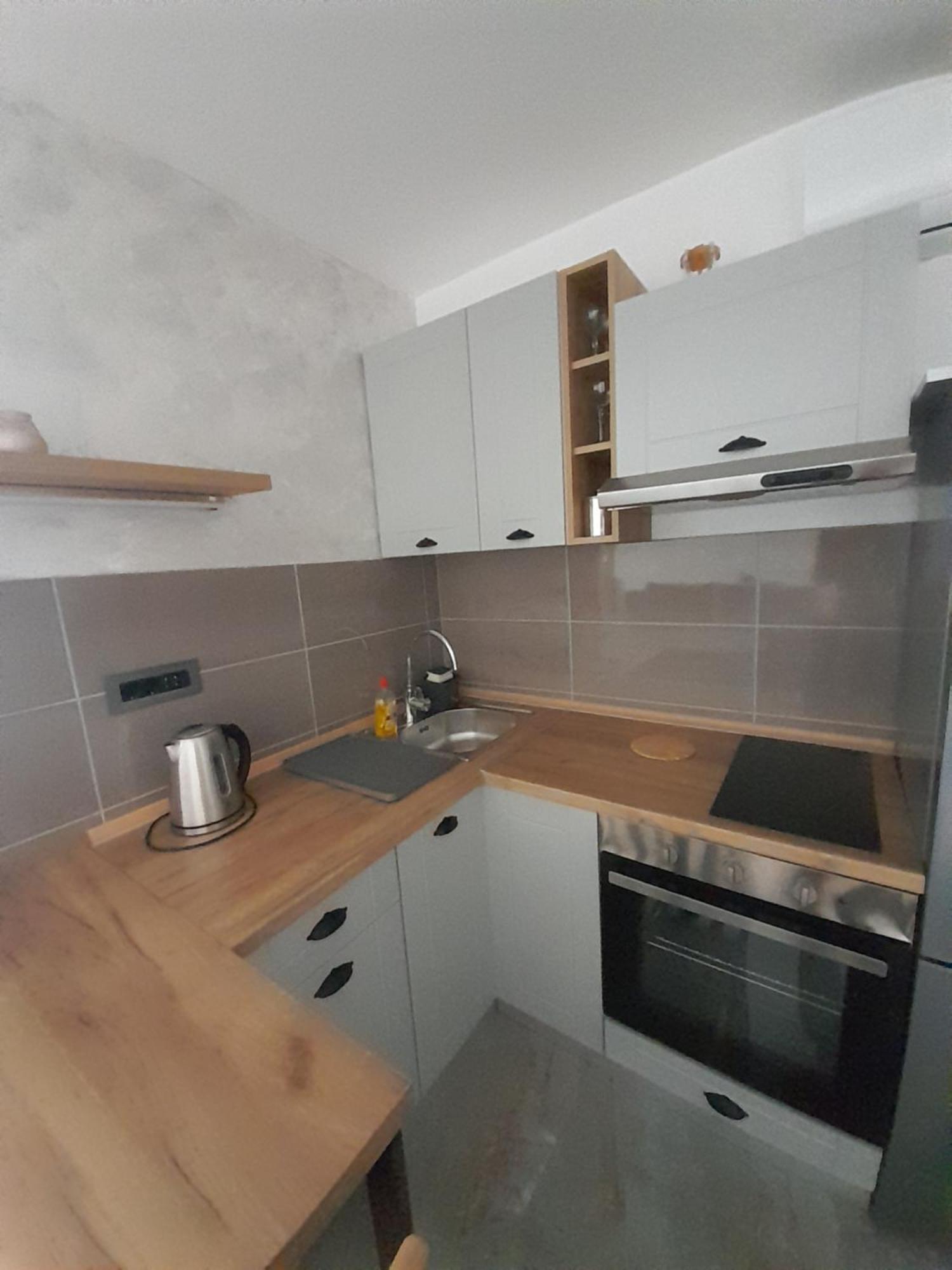 Apartament Nemanjina Centar Pančevo Zewnętrze zdjęcie